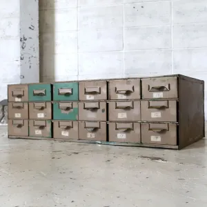 ビンテージ メタルパーツキャビネット
