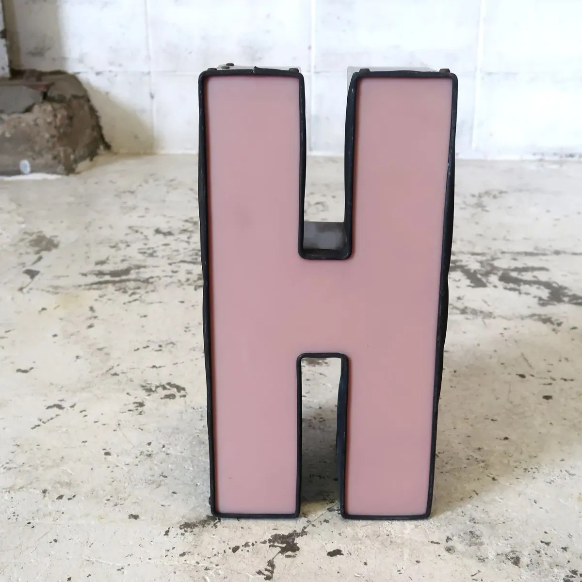 ビンテージ レターサイン H