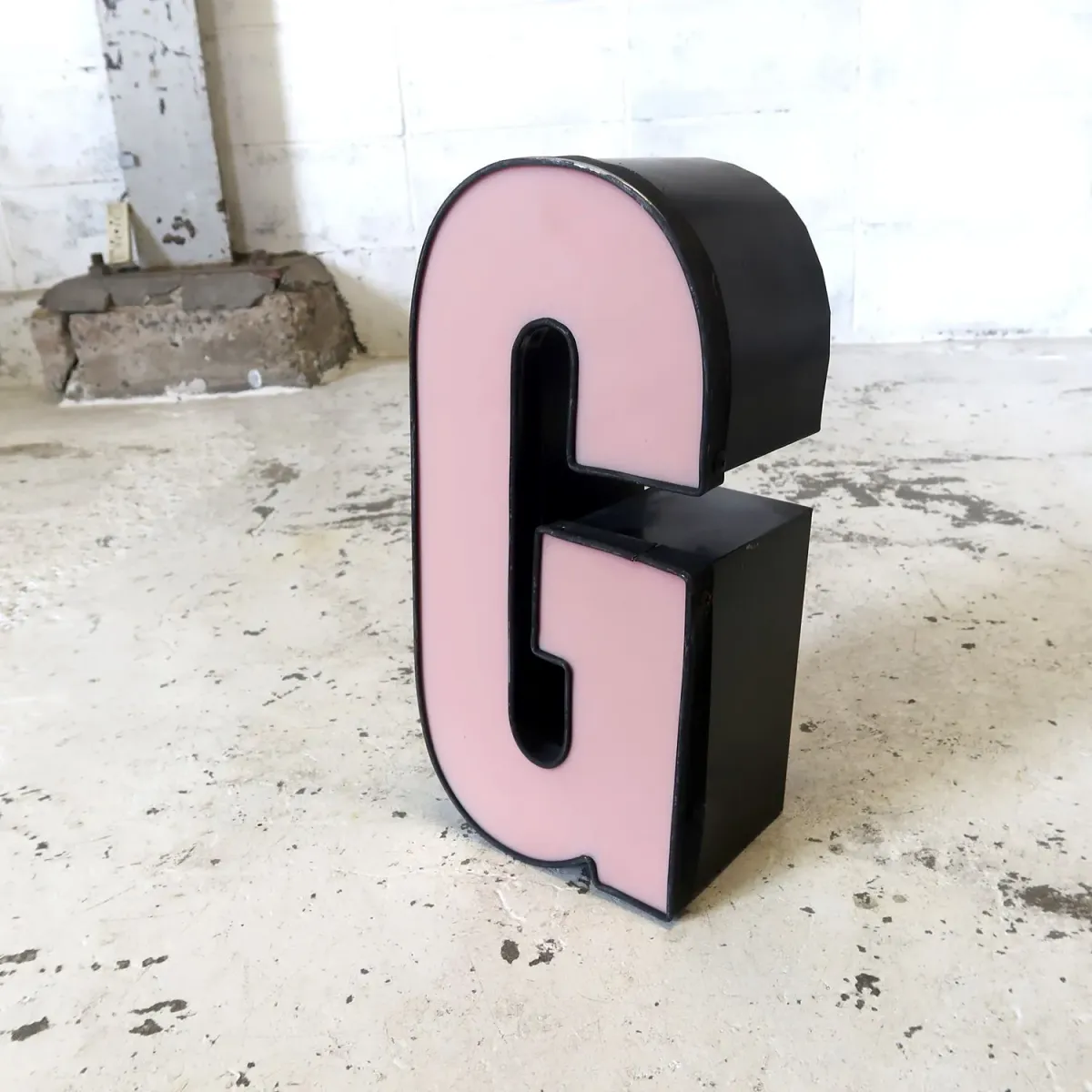 ビンテージ レターサイン G