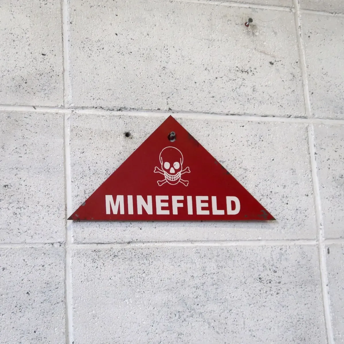 MINEFIELD メタルサイン