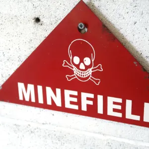 MINEFIELD メタルサイン