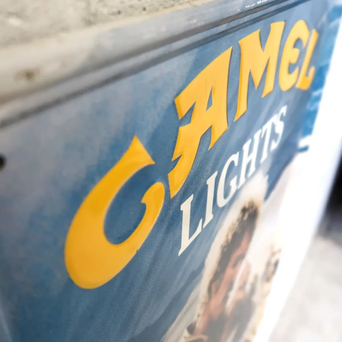 CAMEL LIGHTS ビンテージ メタルサイン