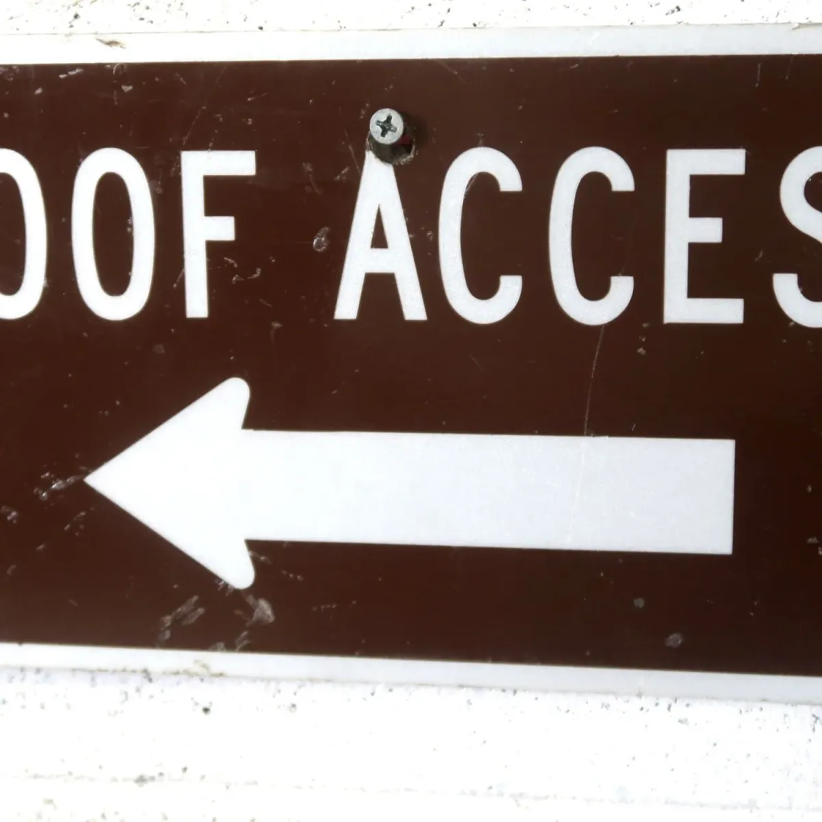 ROOF ACCESS メタルサイン