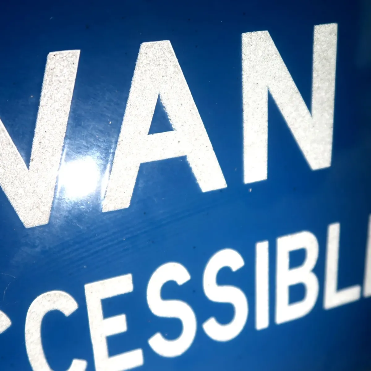 VAN ACCESSIBLE ロードサイン ホーロー