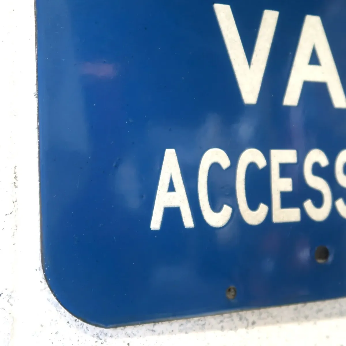 VAN ACCESSIBLE ロードサイン ホーロー