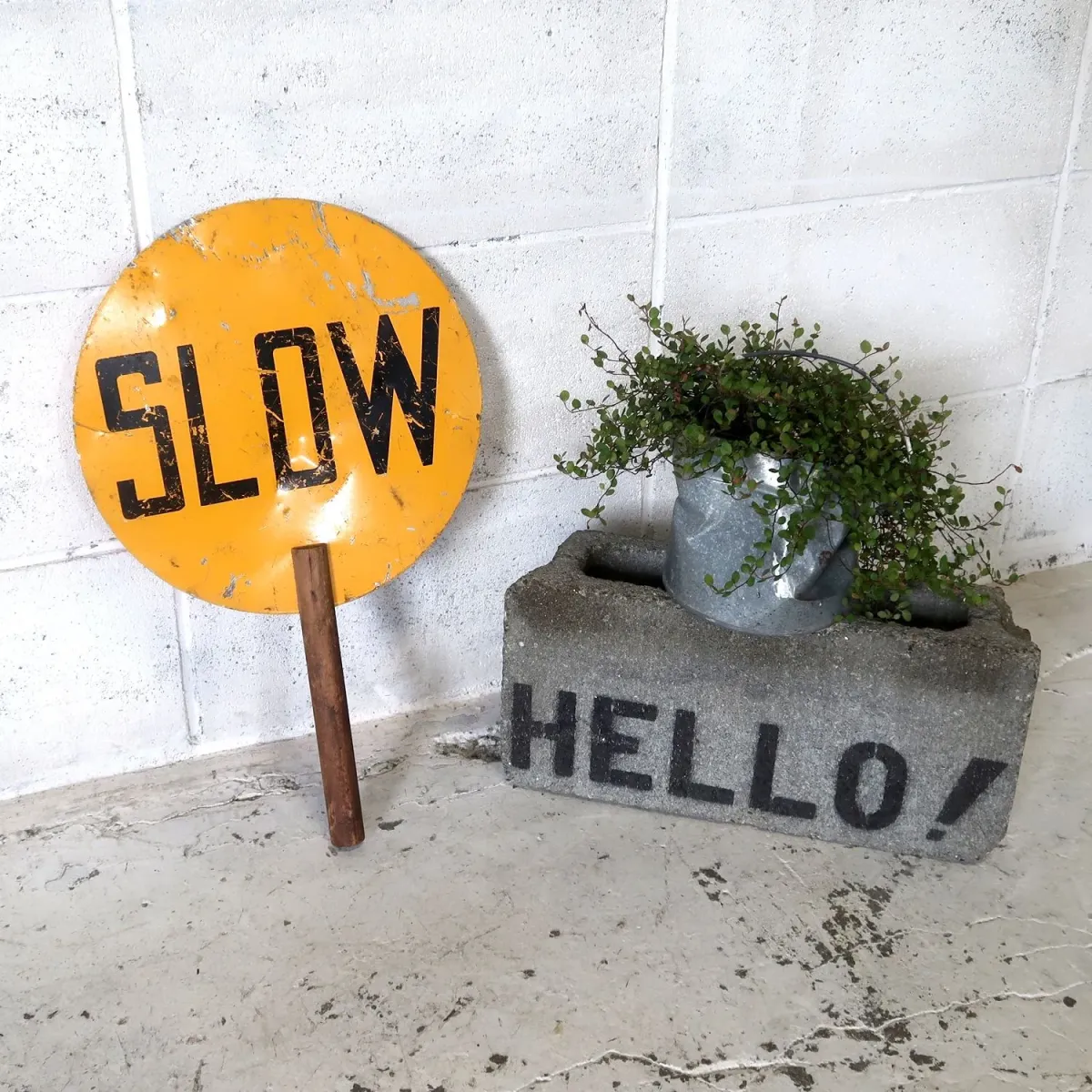 SLOW/STOP ハンドサイン 両面