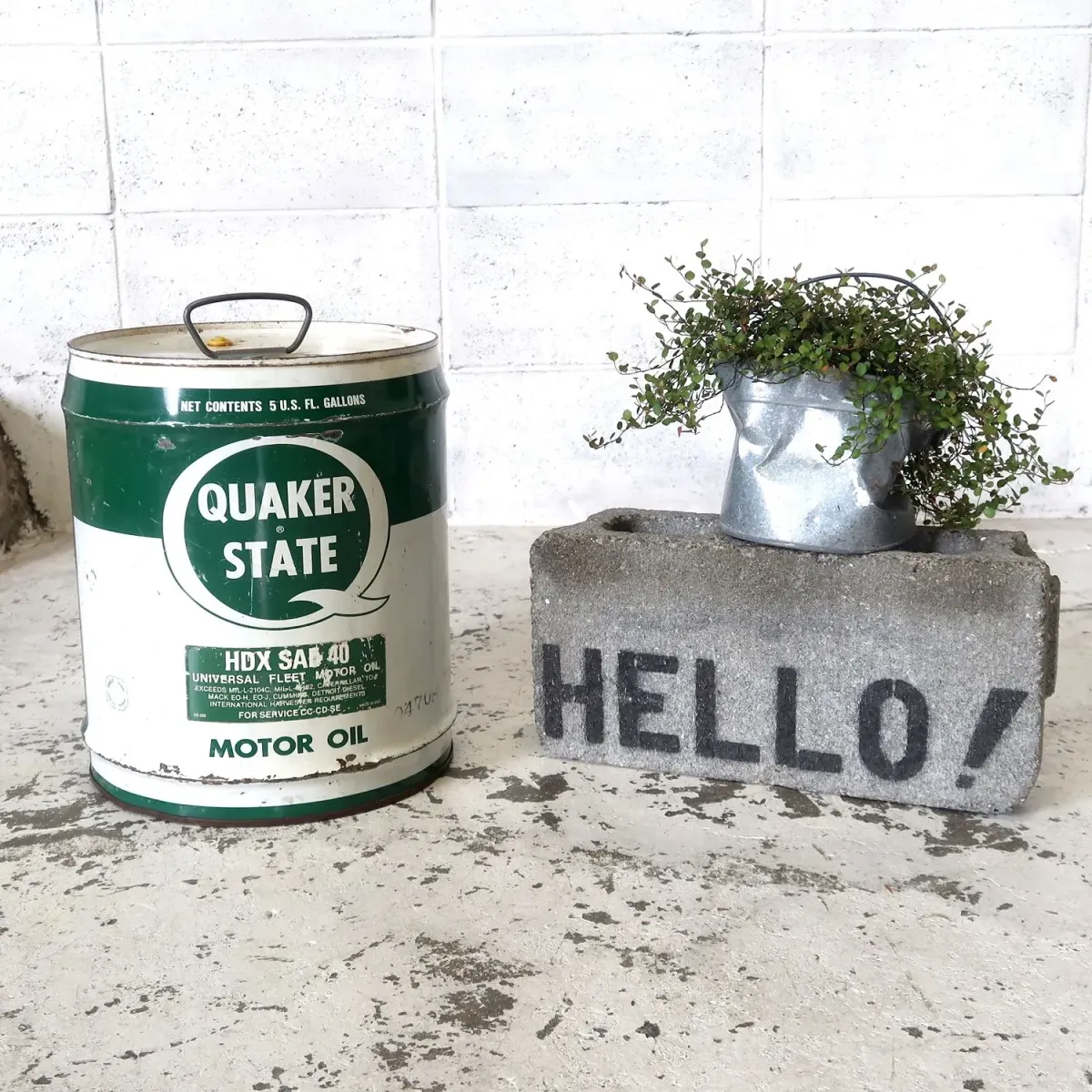 QUAKER STATE ビンテージ オイル缶