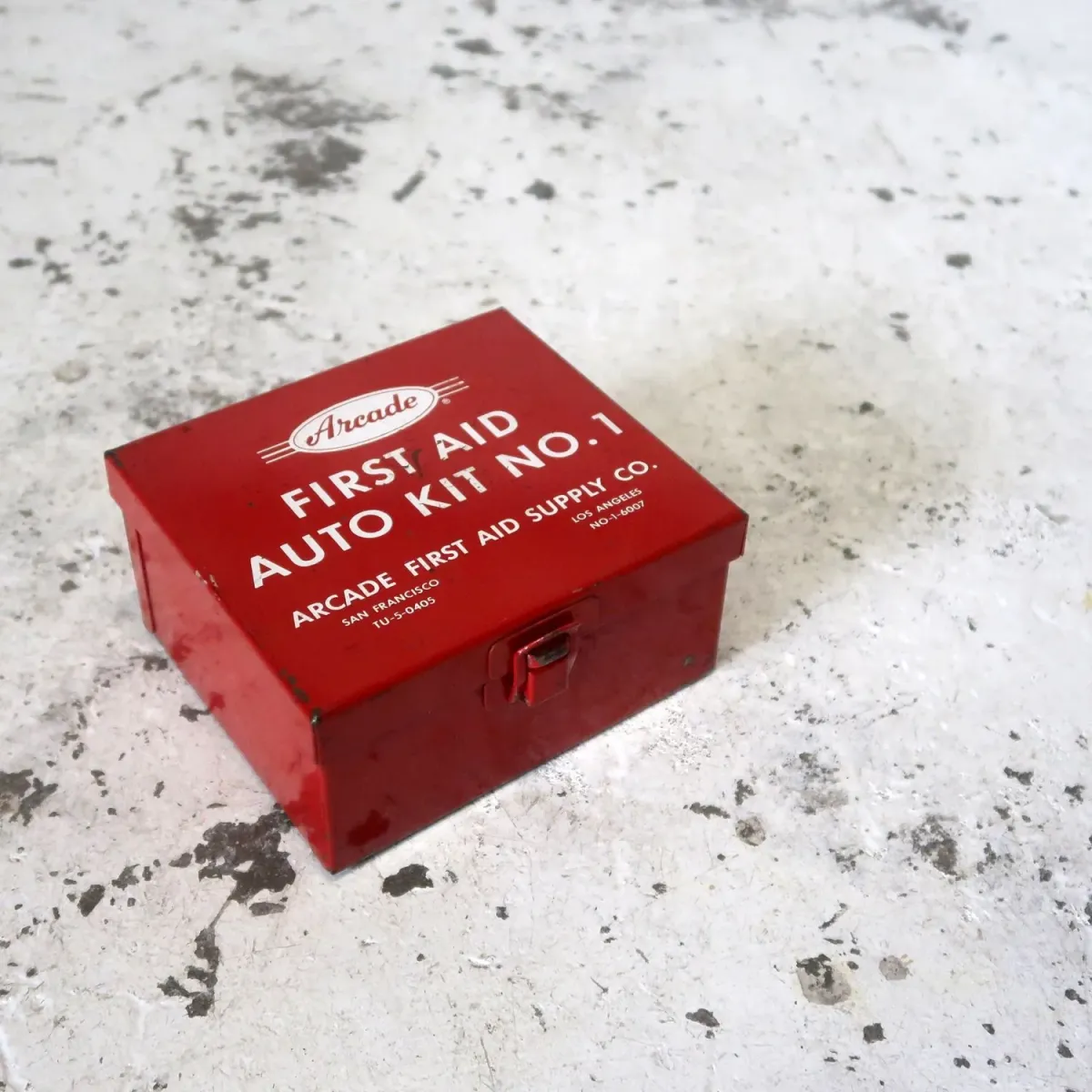 Arcade ビンテージ FIRST AID メタルボックス