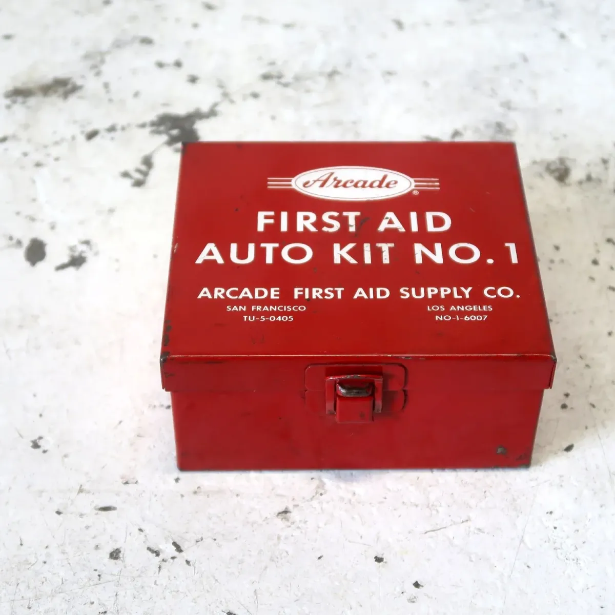 Arcade ビンテージ FIRST AID メタルボックス