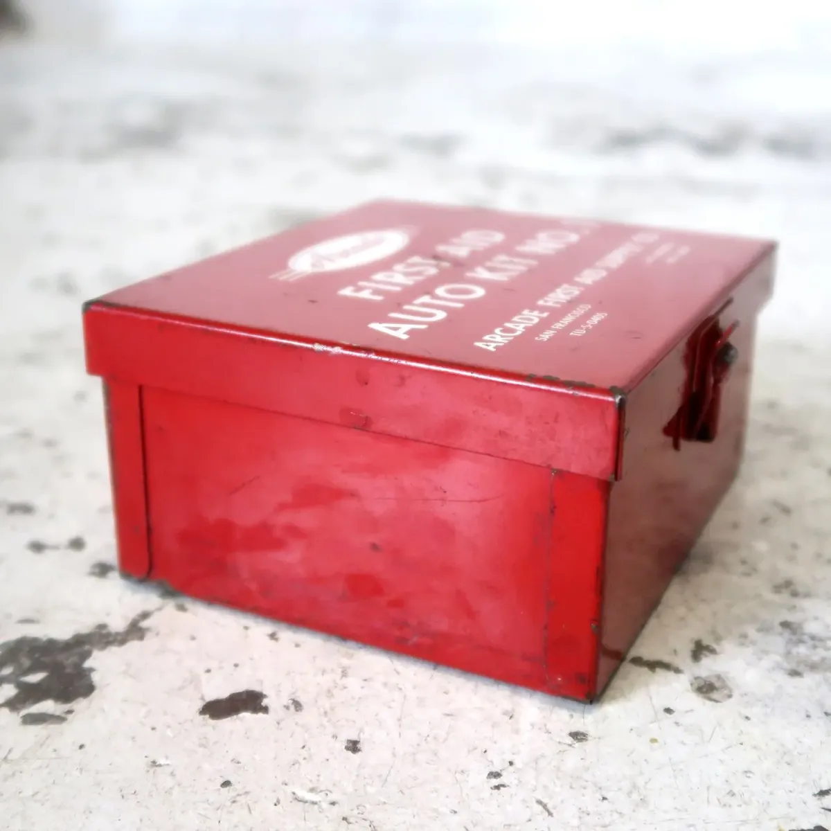 Arcade ビンテージ FIRST AID メタルボックス