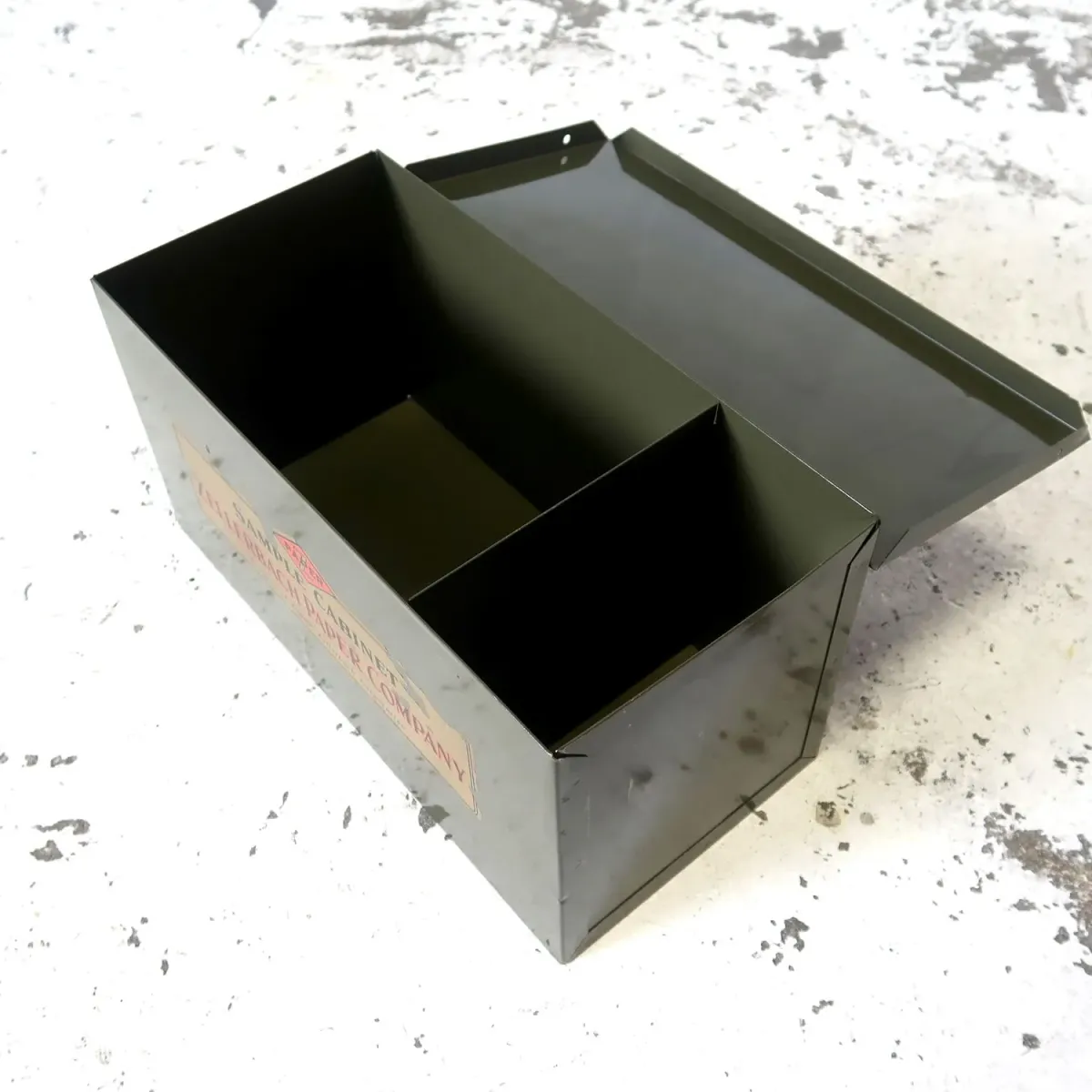 ZELLERBACH PAPER CO. ビンテージ メタルボックス