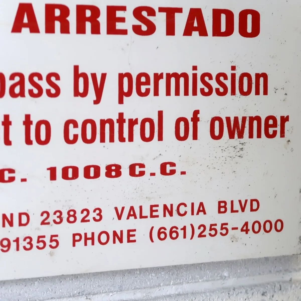 NO TRESPASSING ビンテージ メタルサイン