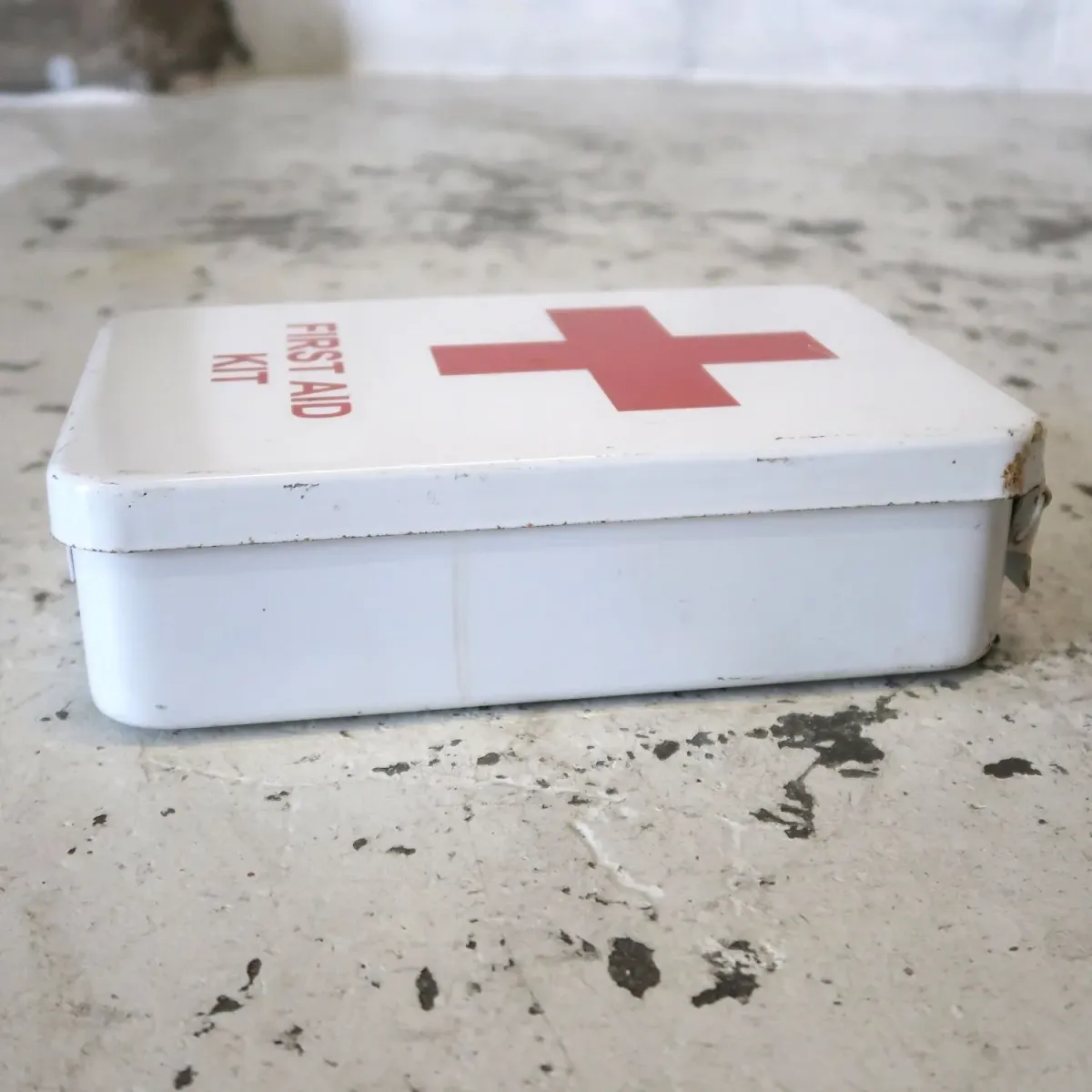 DURHAM MFG FIRST AID メタルボックス