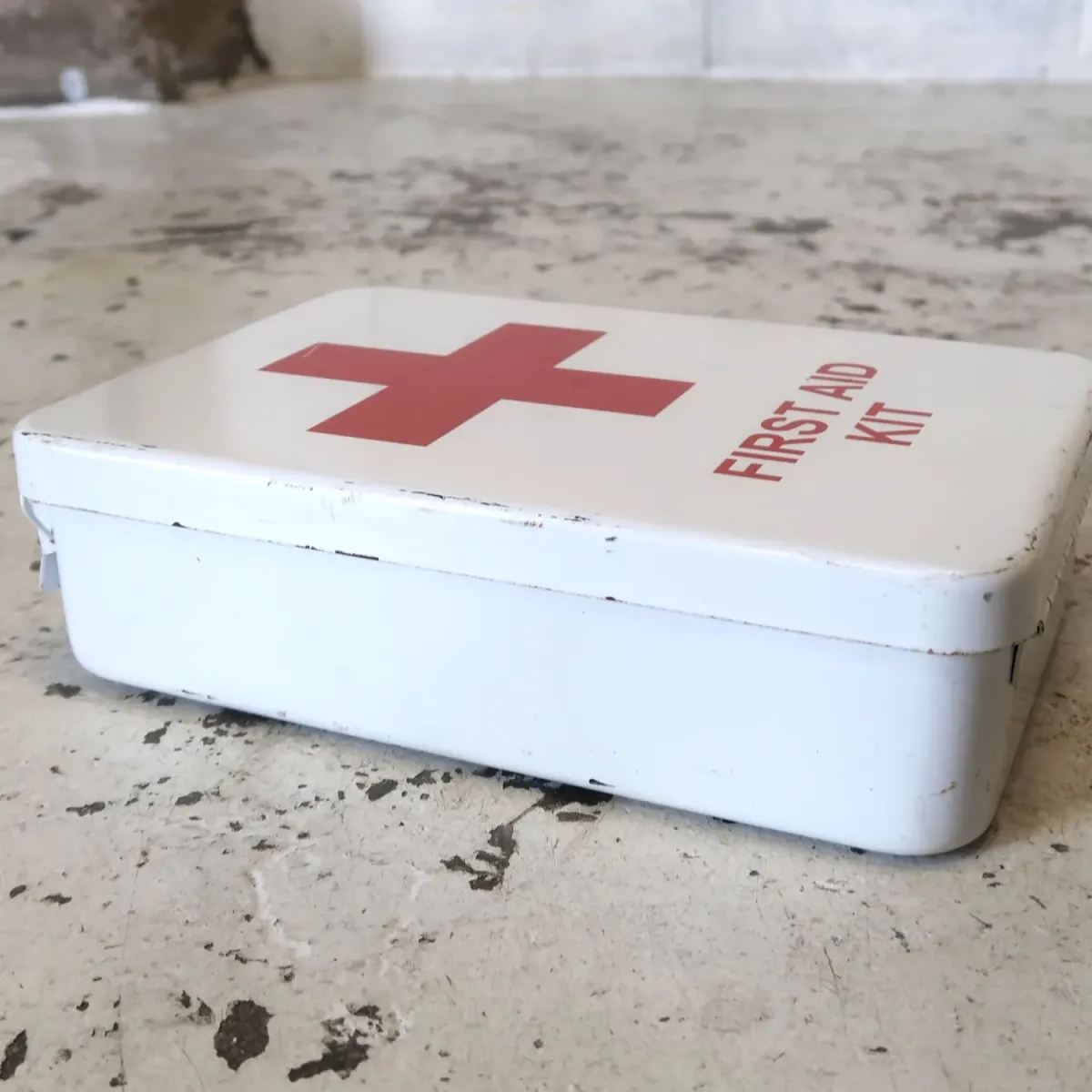 DURHAM MFG FIRST AID メタルボックス