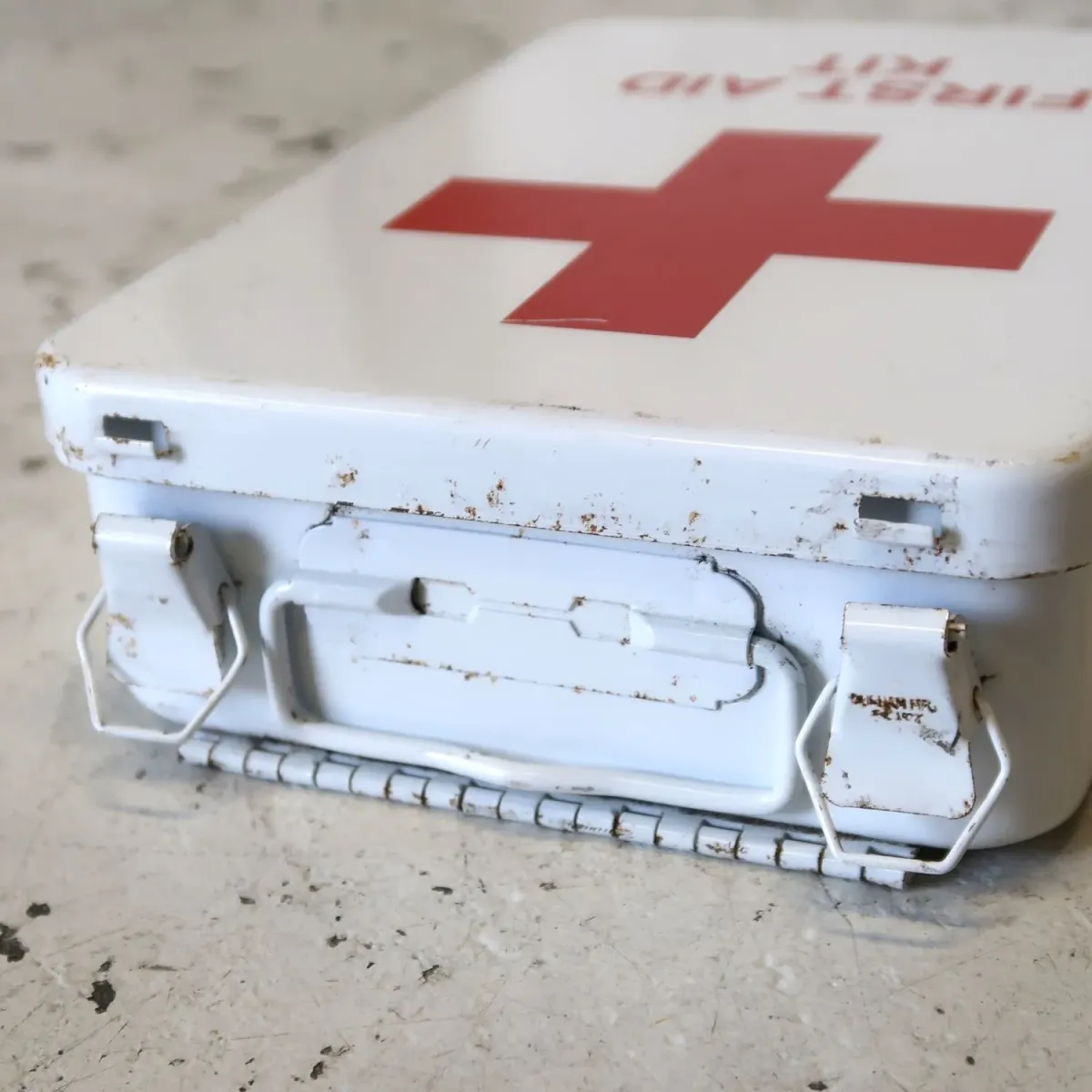 DURHAM MFG FIRST AID メタルボックス