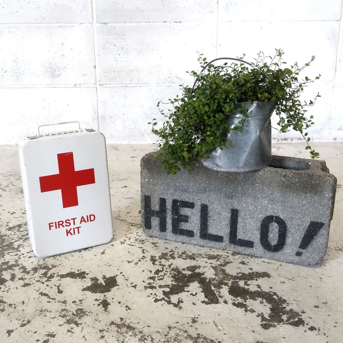 DURHAM MFG FIRST AID メタルボックス