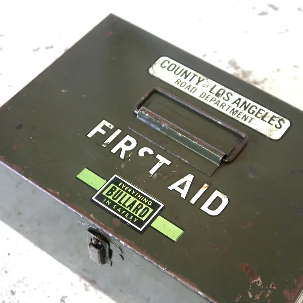 BULLARD ビンテージ FIRST AID メタルボックス ミリタリー