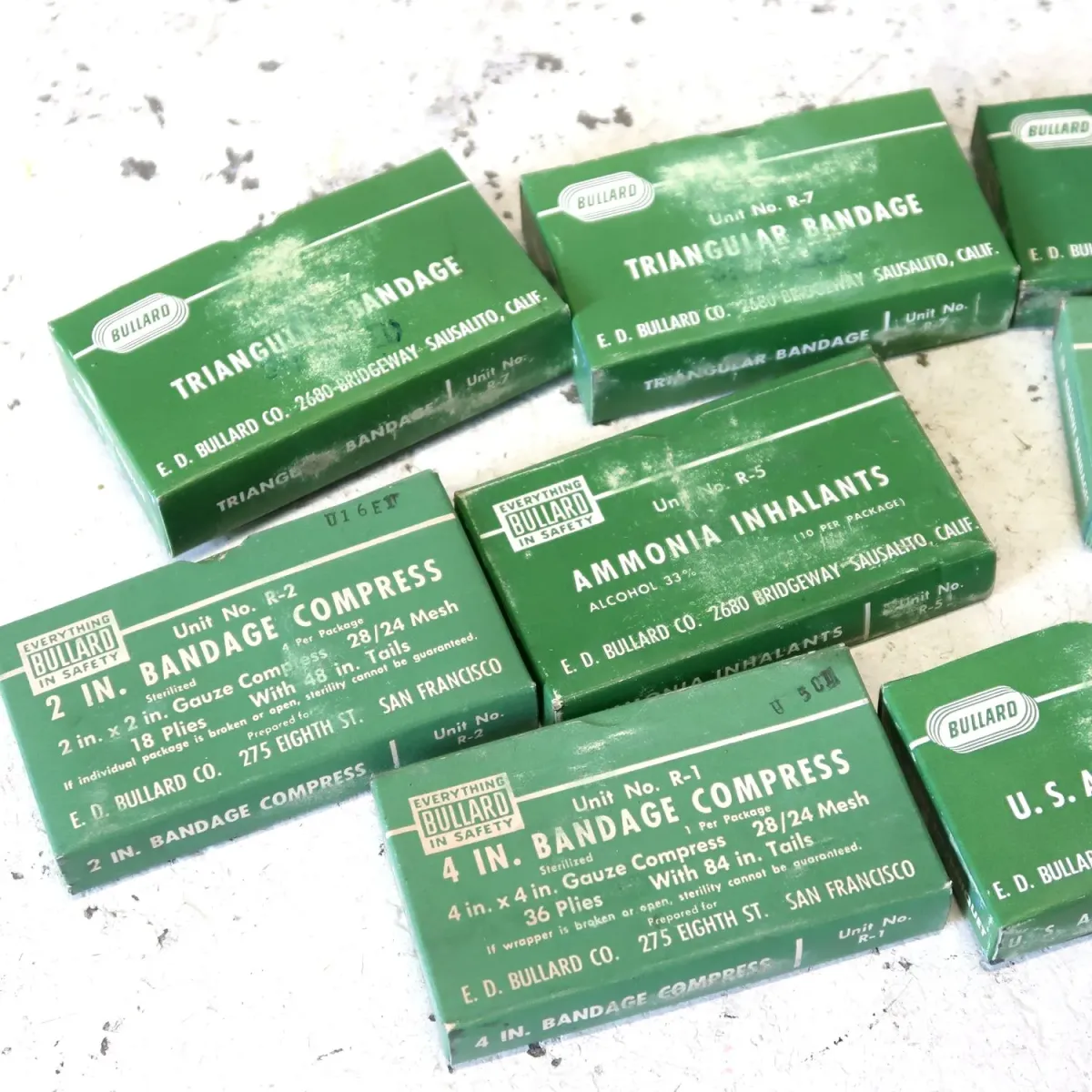 BULLARD ビンテージ FIRST AID メタルボックス ミリタリー
