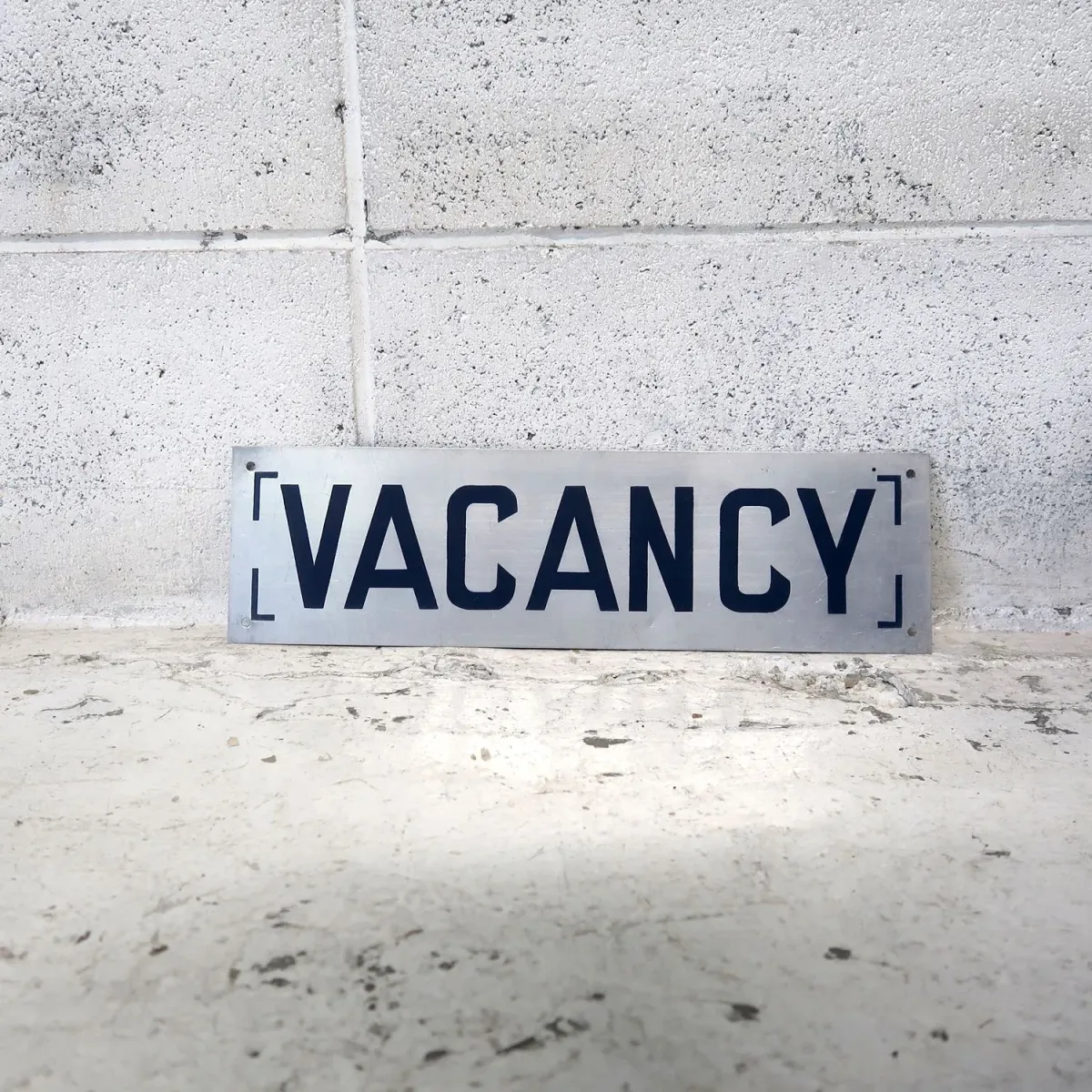 VACANCY メタルプレート