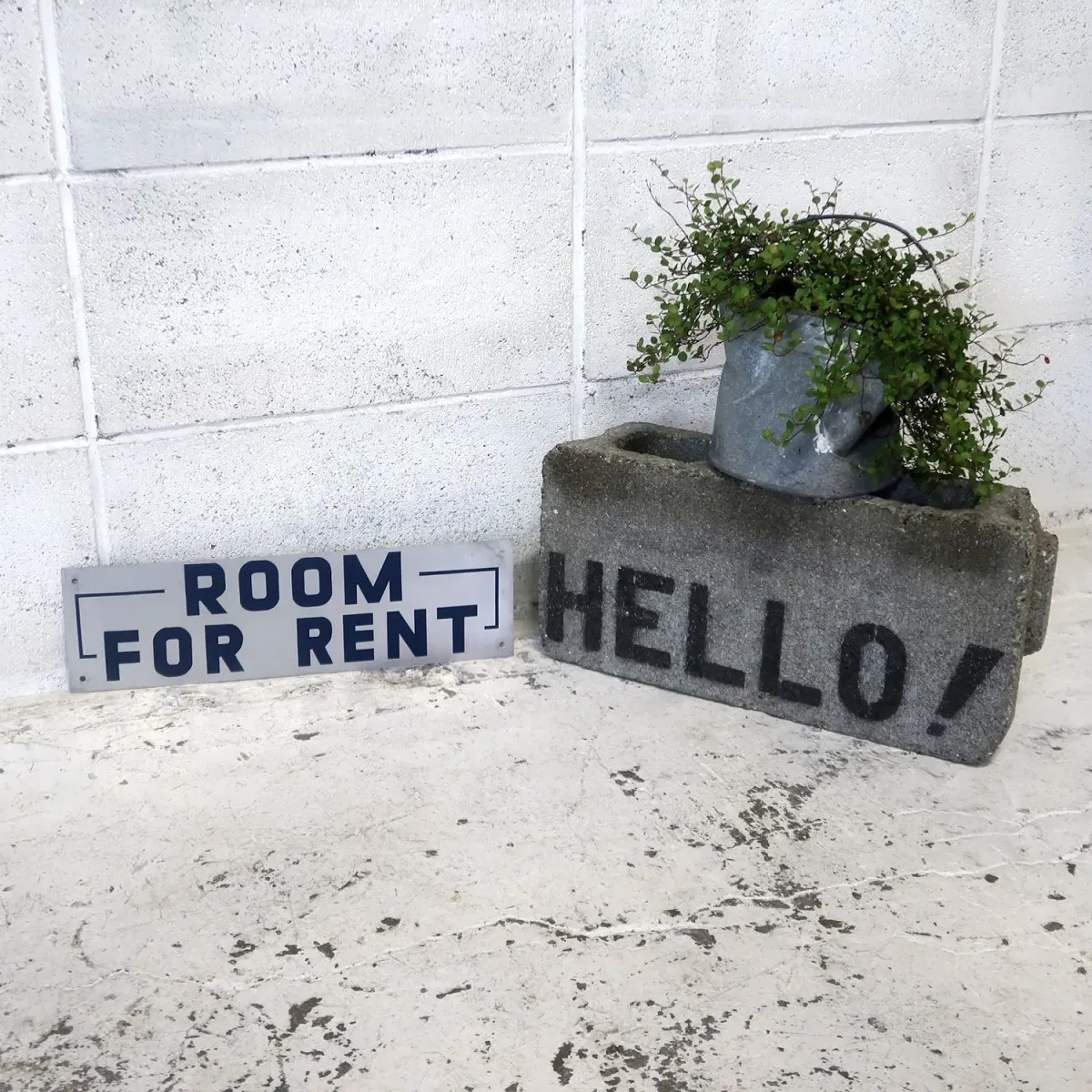 ROOM FOR RENT メタルプレート