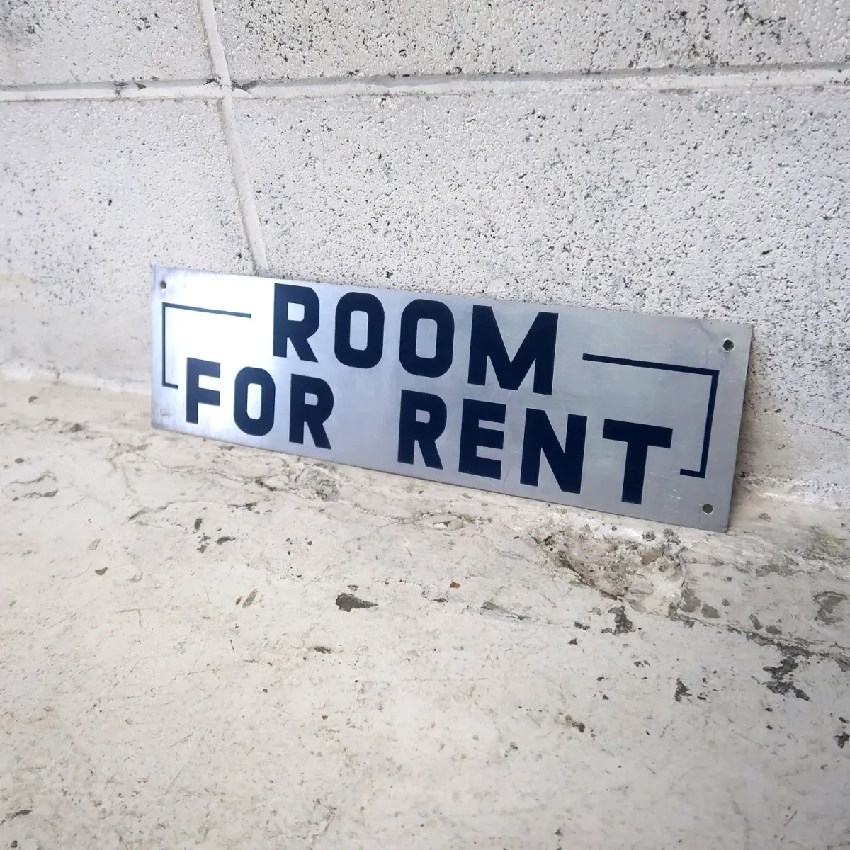 ROOM FOR RENT メタルプレート