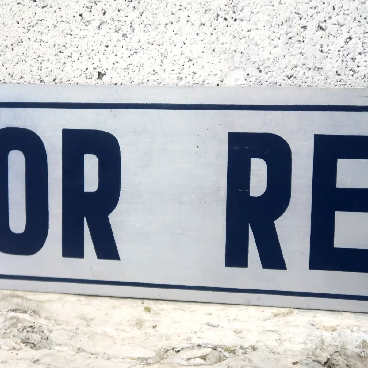 FOR RENT メタルプレート