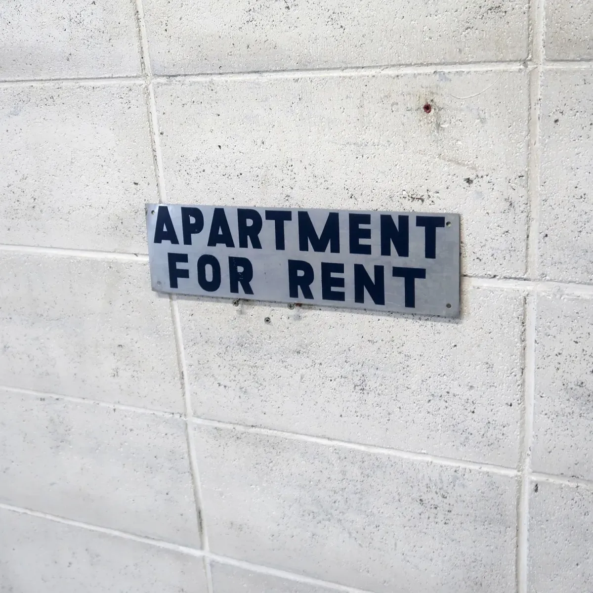 APARTMENT FOR RENT メタルプレート