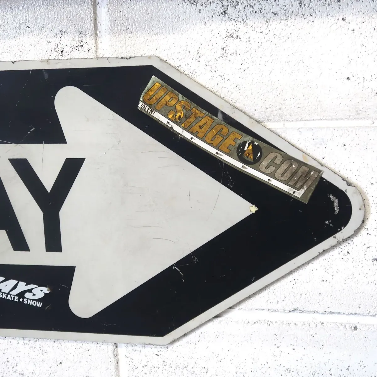 ONE WAY ロードサイン