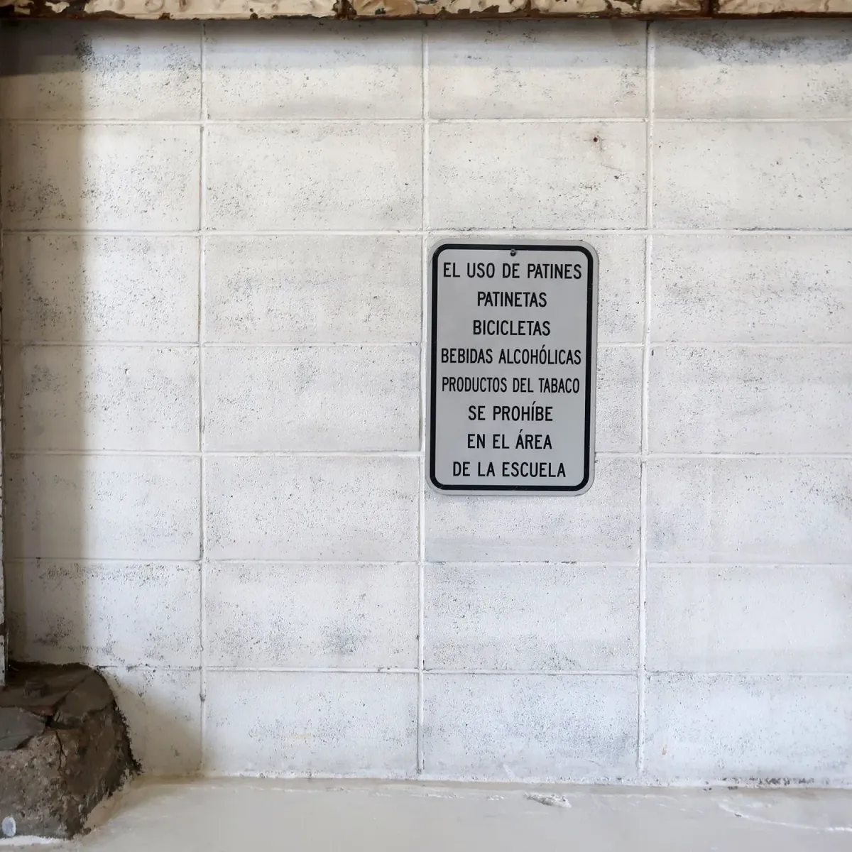 SE PROHIBE メタルサイン