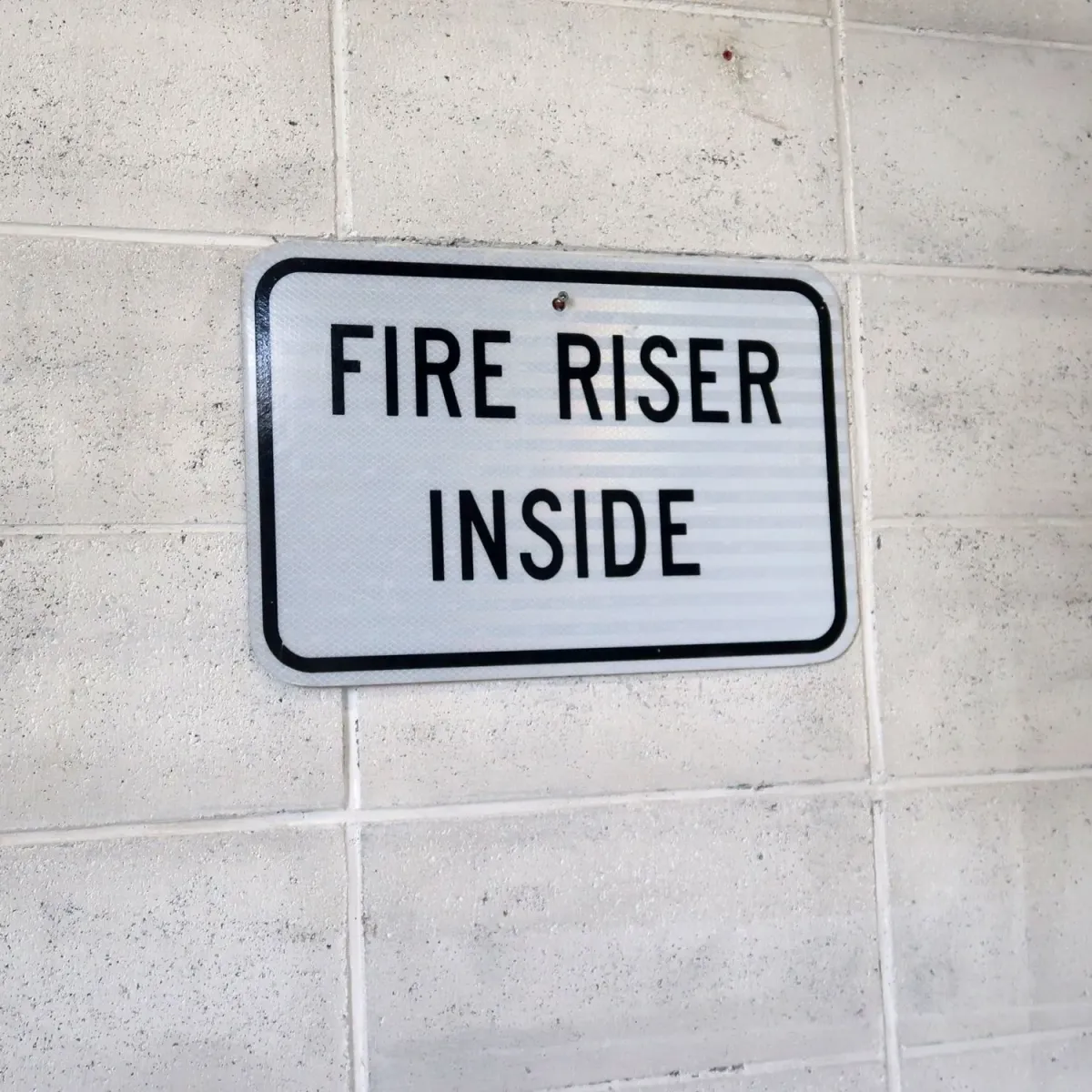 FIRE RISER INSIDE メタルサイン