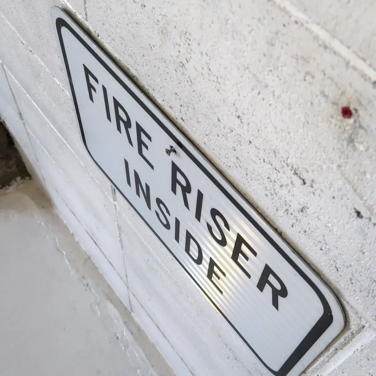 FIRE RISER INSIDE メタルサイン