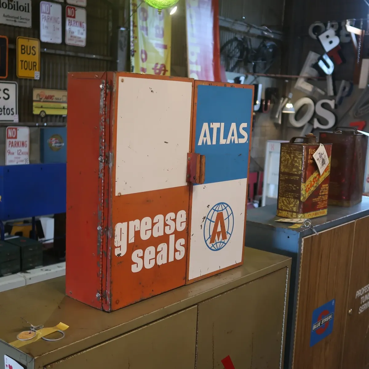 ATLAS ビンテージ パーツキャビネット