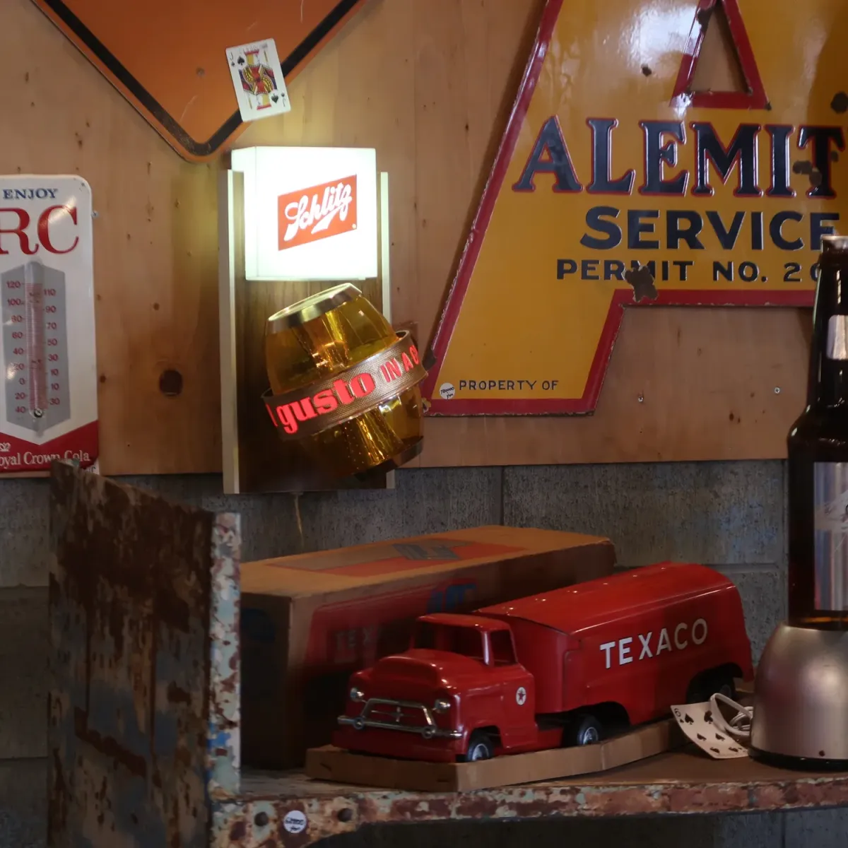 Schlitz ビンテージ モーションライトサイン