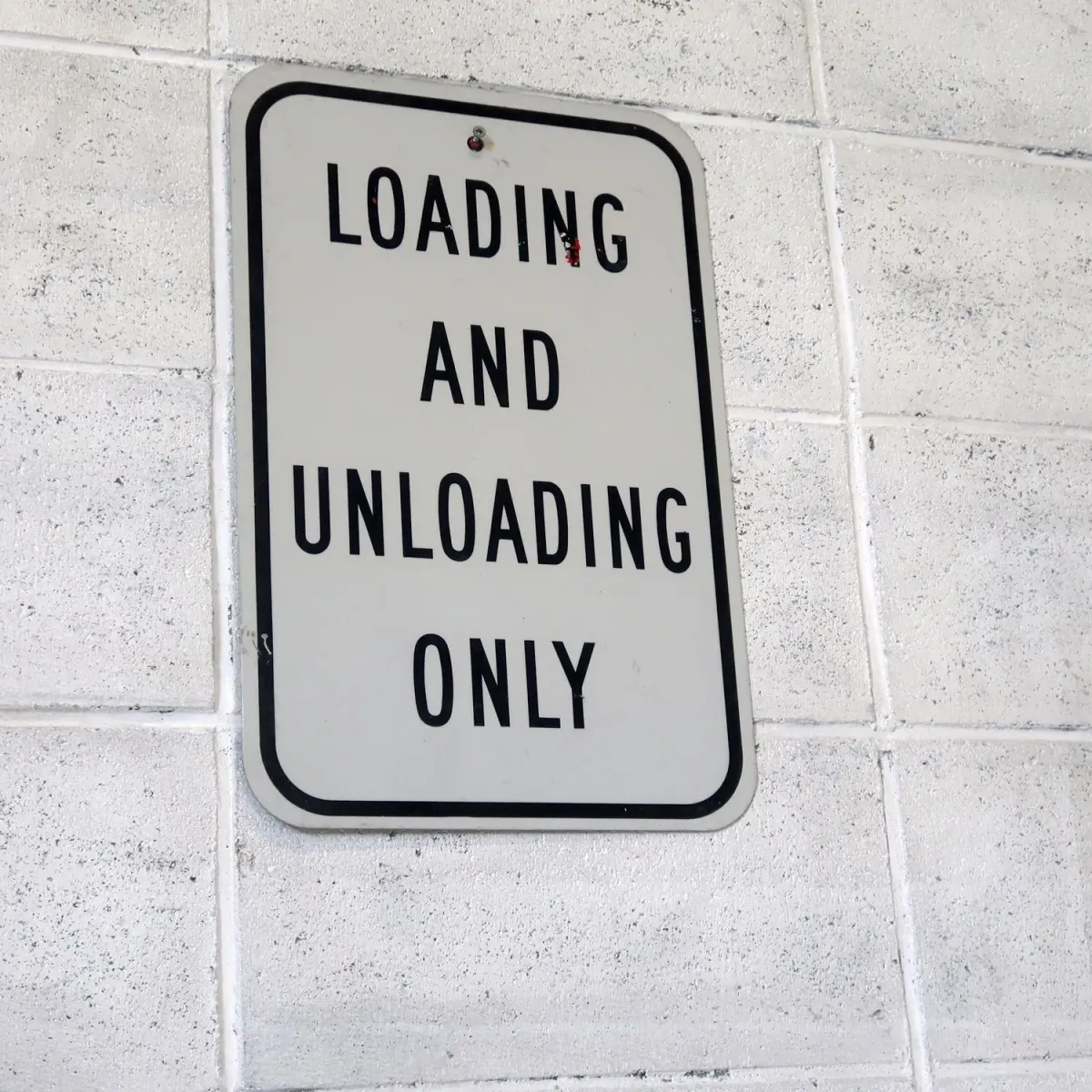 LOADING ONLY メタルサイン