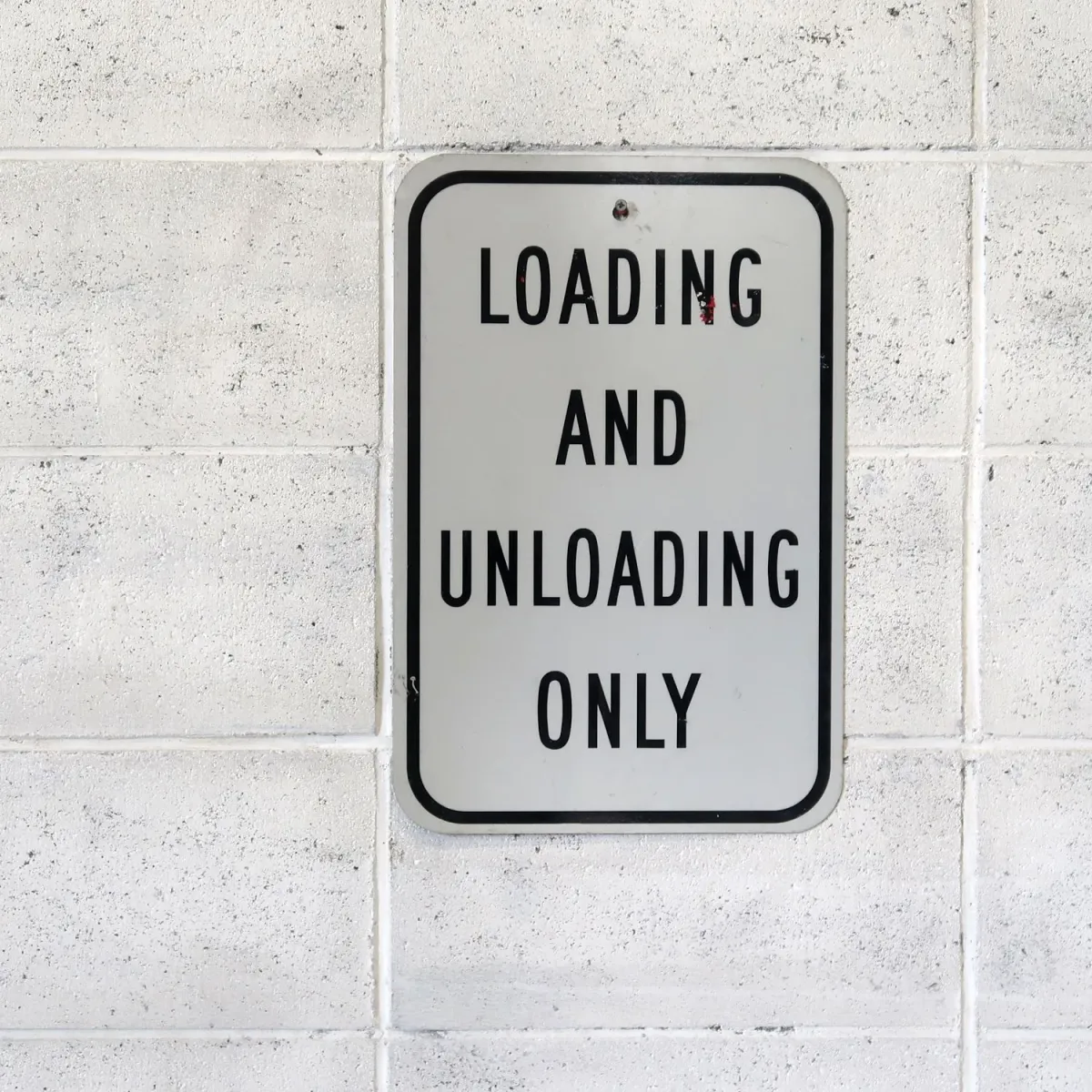LOADING ONLY メタルサイン