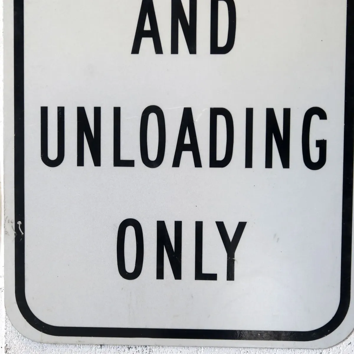 LOADING ONLY メタルサイン