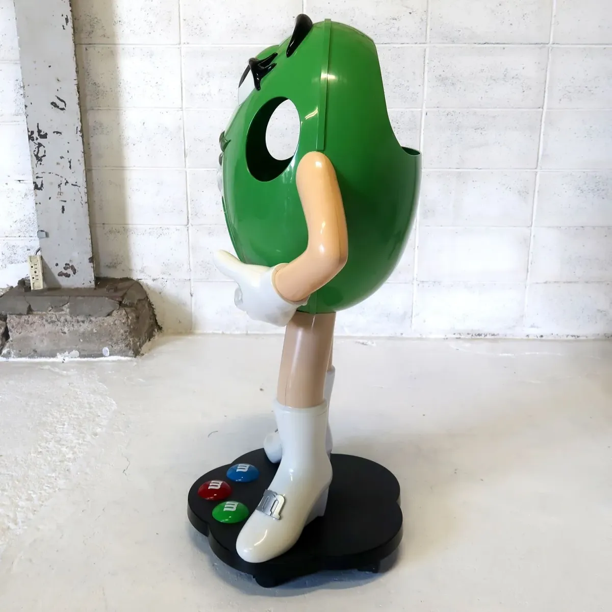 M&M's グリーン 大型 ストアディスプレイ