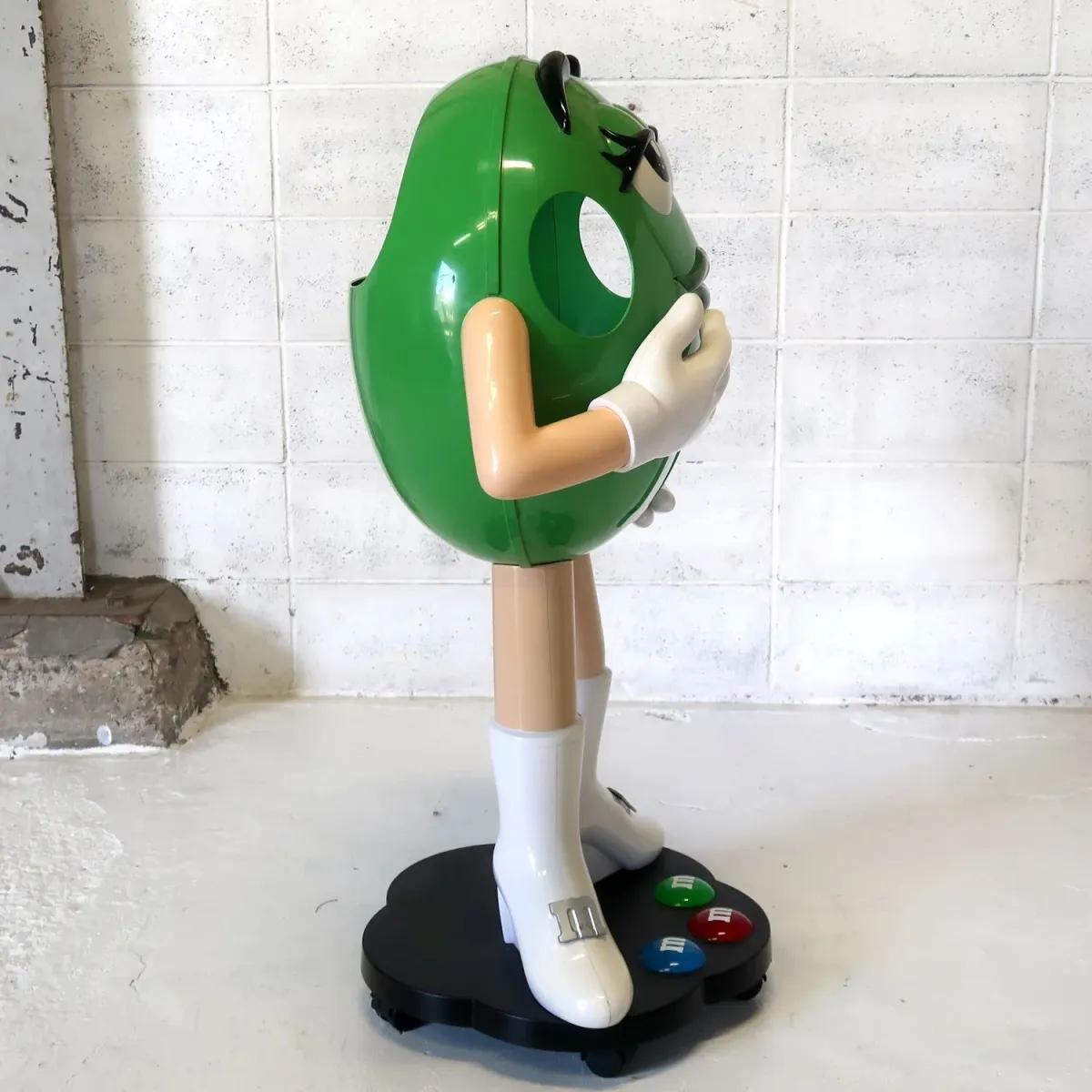M&M's グリーン 大型 ストアディスプレイ