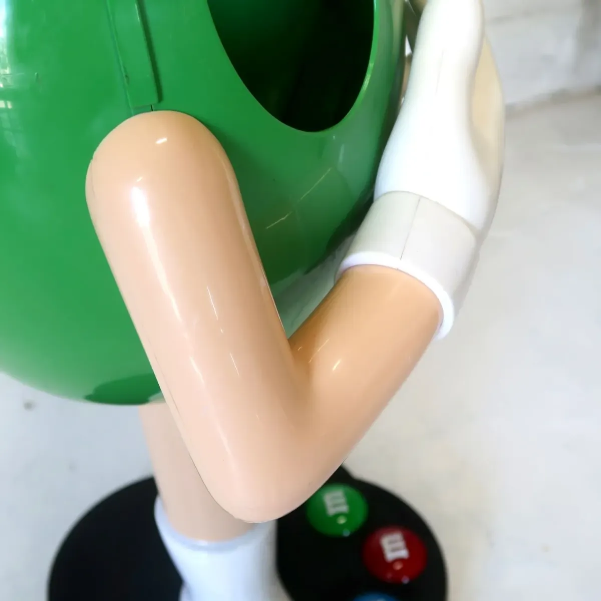 M&M's グリーン 大型 ストアディスプレイ