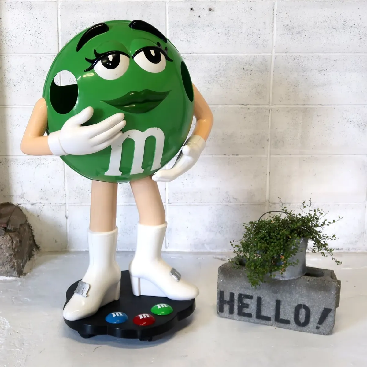 M&M's グリーン 大型 ストアディスプレイ