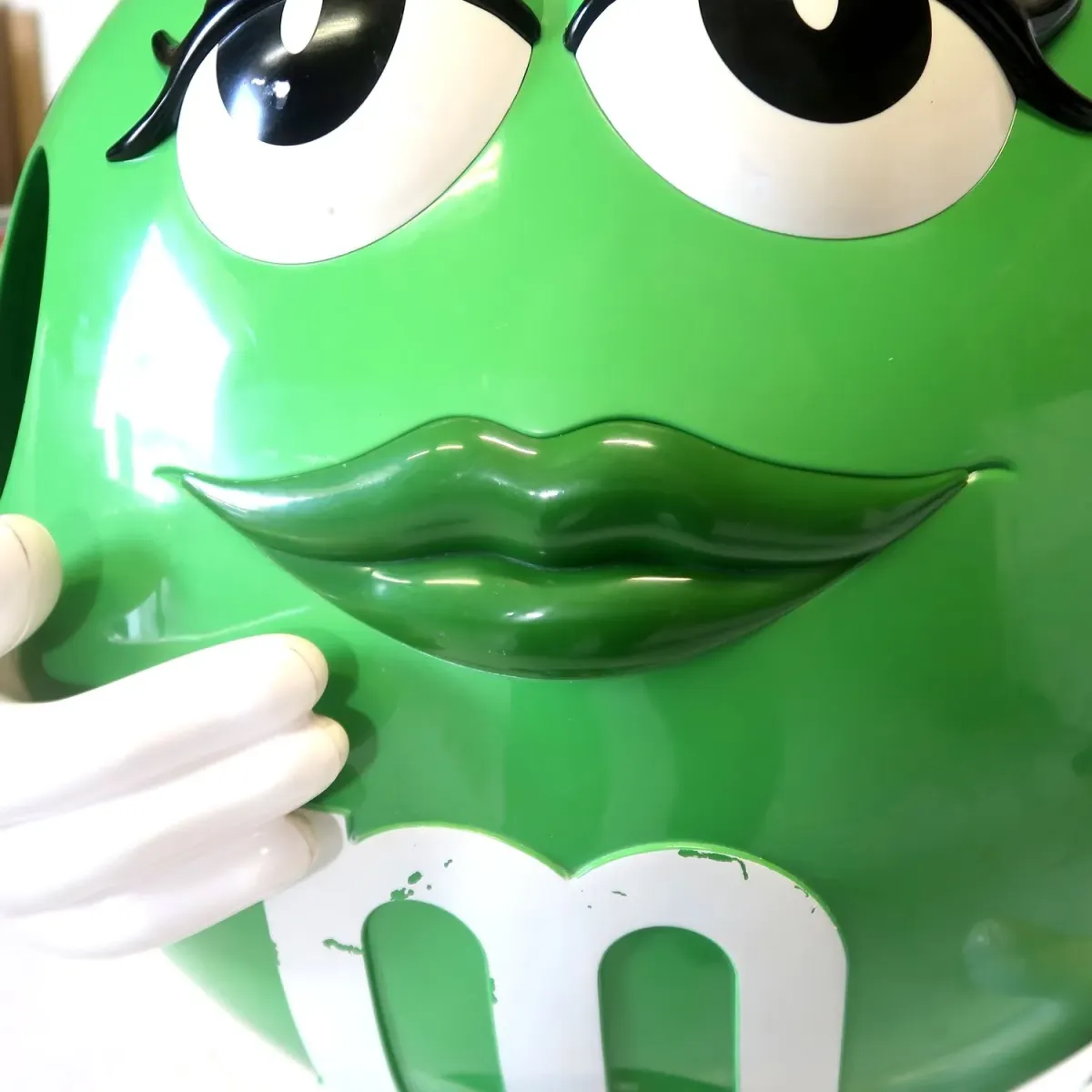 M&M's グリーン 大型 ストアディスプレイ