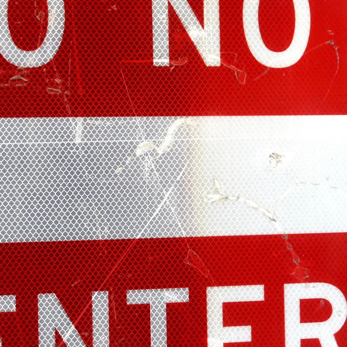 DO NOT ENTER ロードサイン