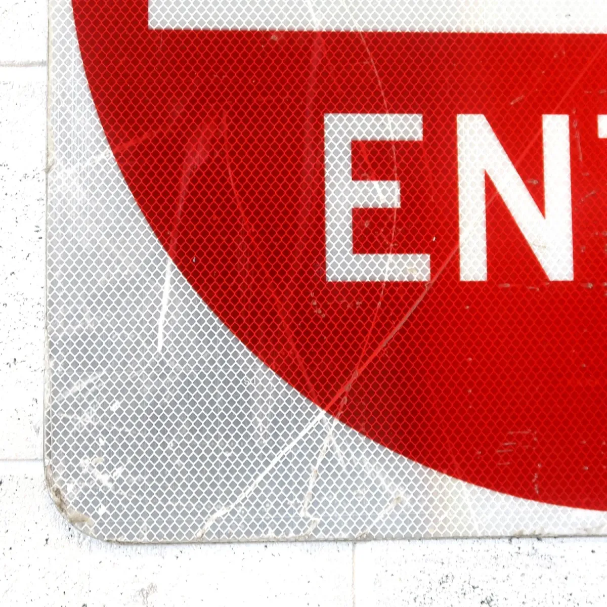 DO NOT ENTER ロードサイン