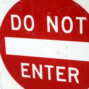 DO NOT ENTER ロードサイン