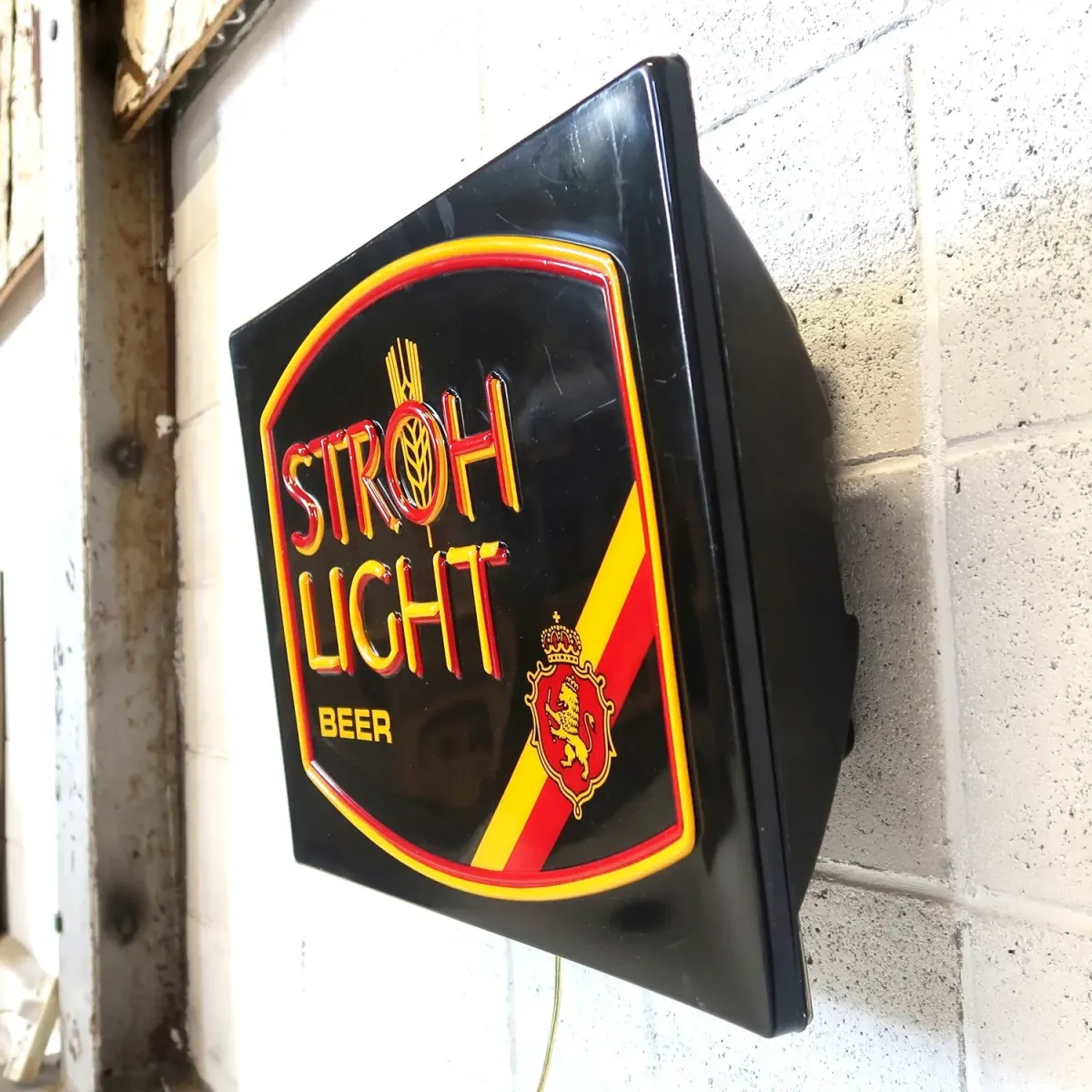 STROH LIGHT BEER ビンテージ ネオンデザイン ライトサイン