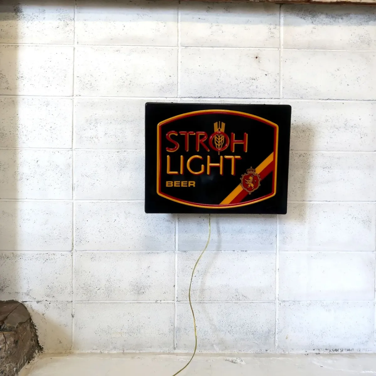 STROH LIGHT BEER ビンテージ ネオンデザイン ライトサイン