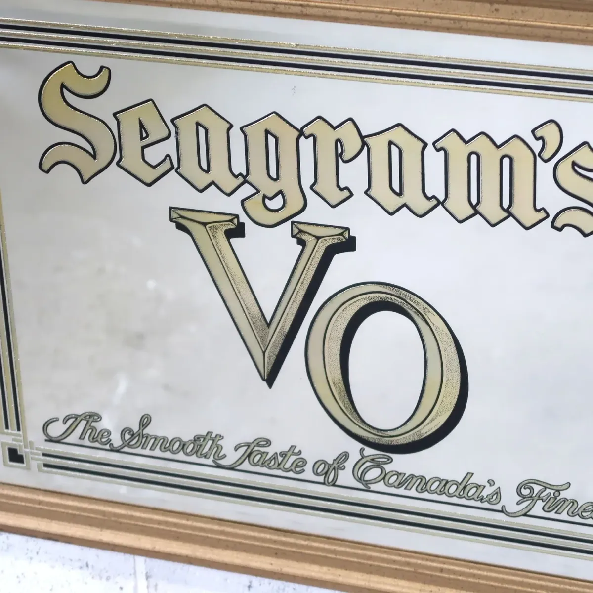 Seagram's VO ビンテージ パブミラー