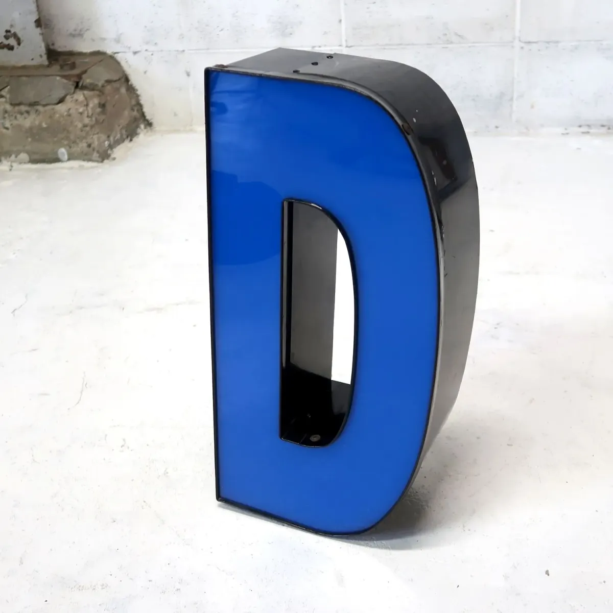 ビンテージ レターサイン D