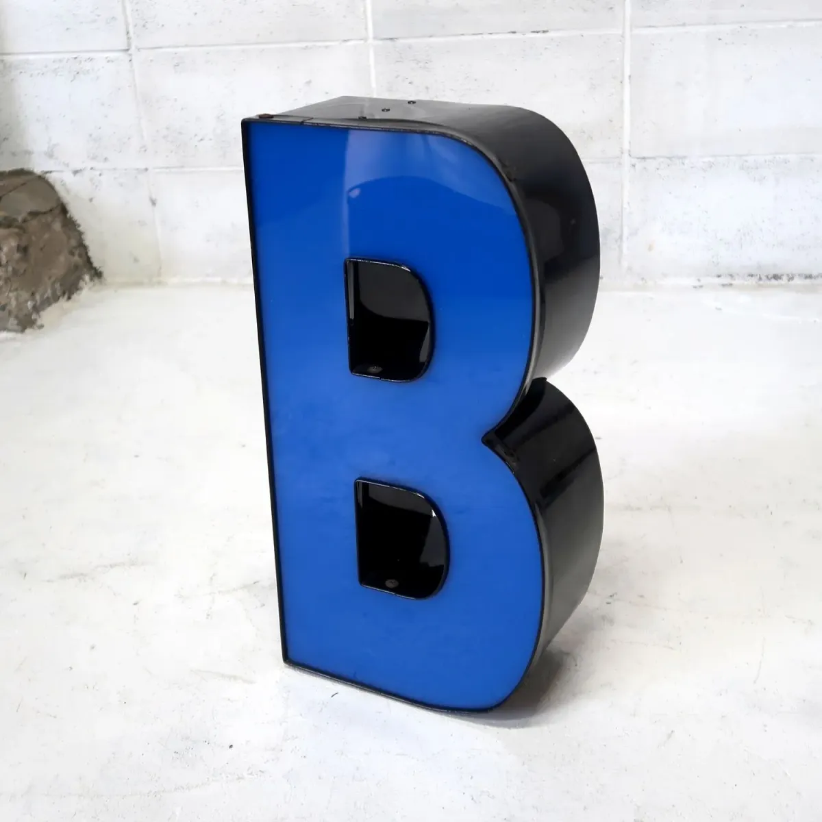 ビンテージ レターサイン B