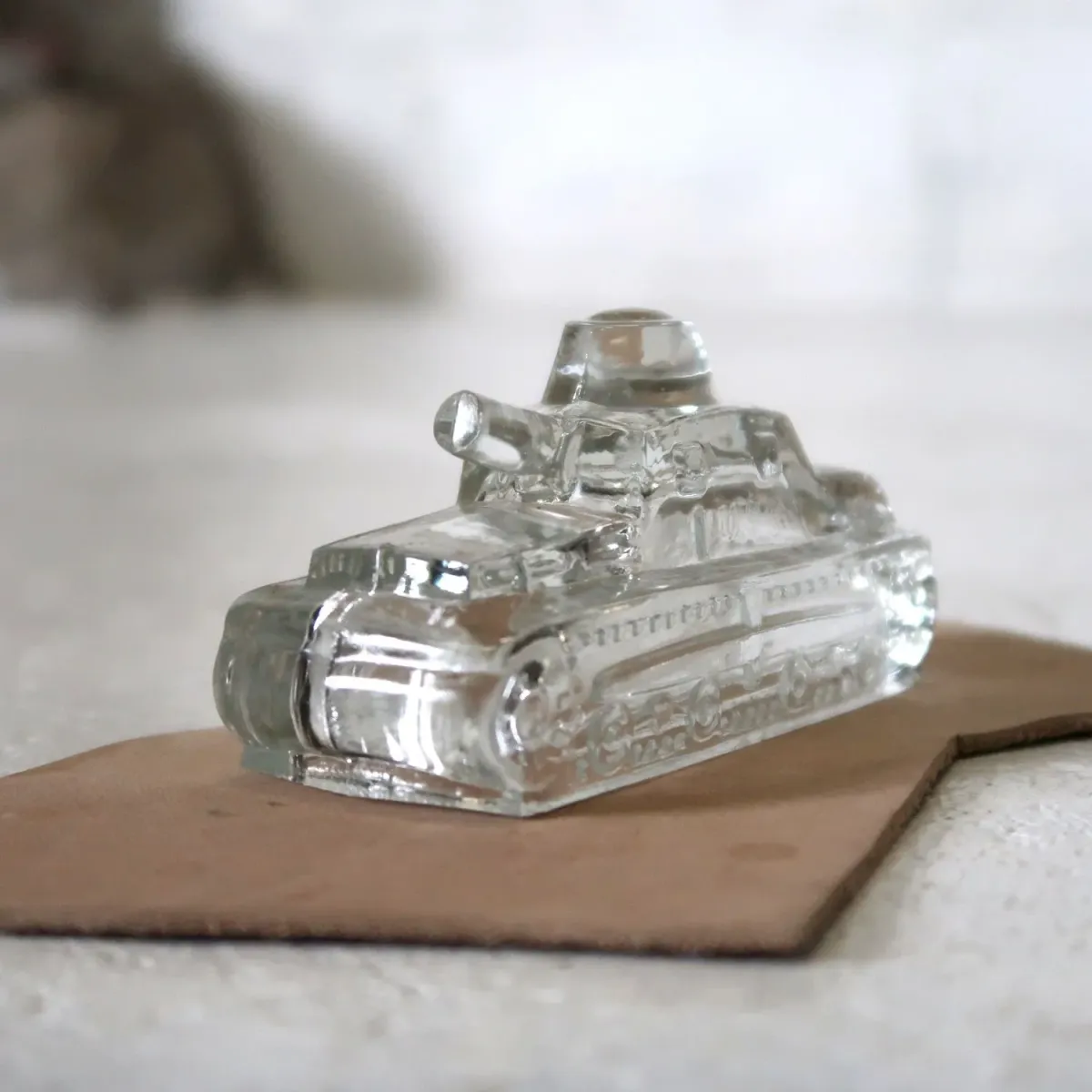 40's ビンテージ ガラスオブジェ 戦車